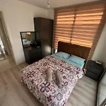 Kyrenia Center Penthouse * Kyrenia (Northern Cyprus)