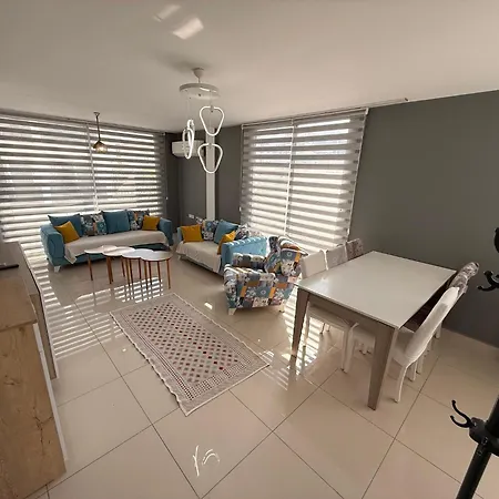Kyrenia Center Penthouse Appartement Girne
